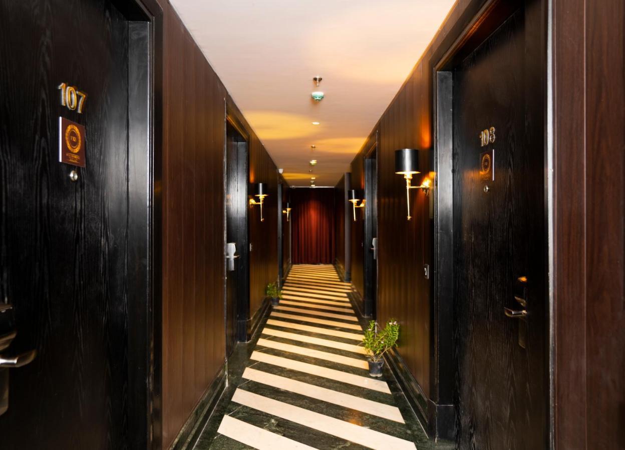 نيودلهي Foxoso Hotel, Delhi Airport المظهر الخارجي الصورة